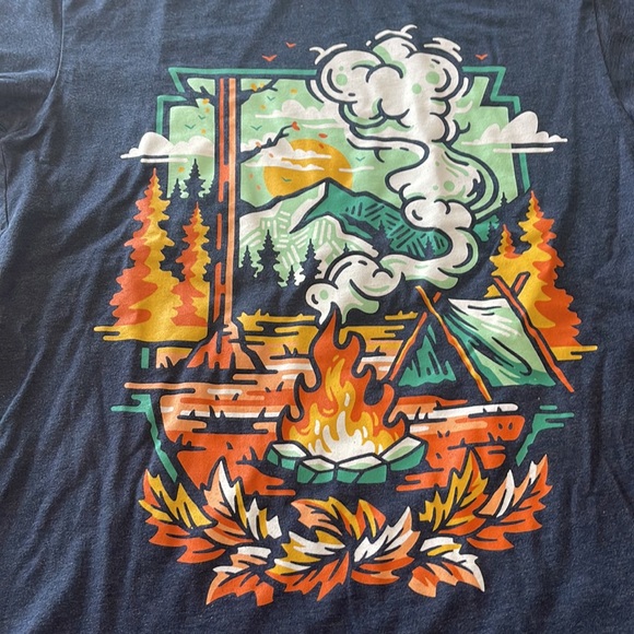 Into The AM Campfire Shirt Size S - Picture 3 of 5